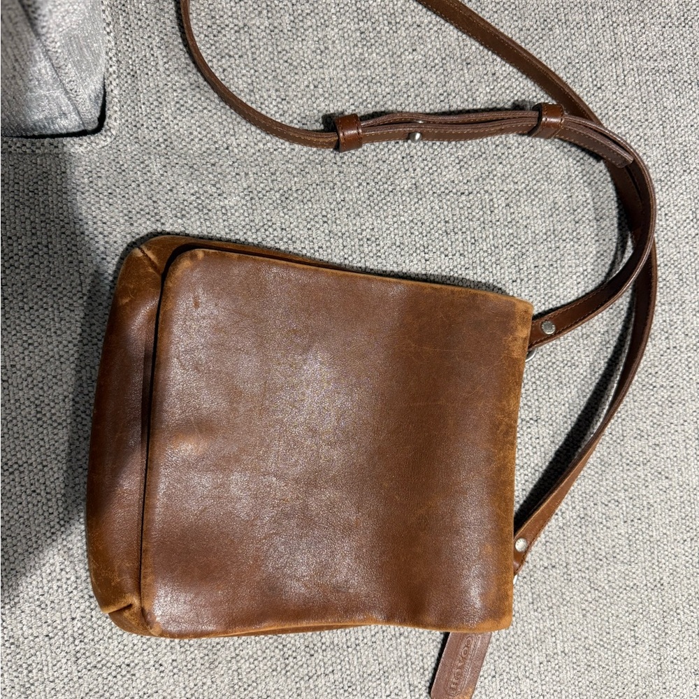 Vintage 2000 Coach Chelsea 9473 Brown Leather Crossbody Bag